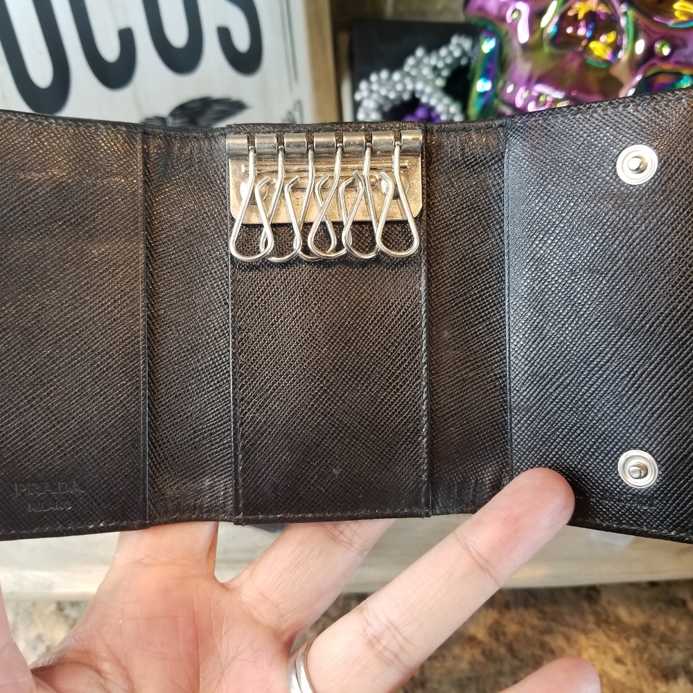 AUTHENTIC Prada 6 Key Holder Case - Picture 16 of 16